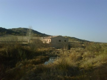 Land in La Puebla de Montalbán