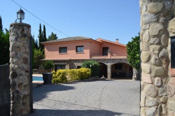 Maison 6 Chambres à L'Ametlla del Vallès