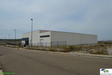 Industrial building / warehouse in Leciñena