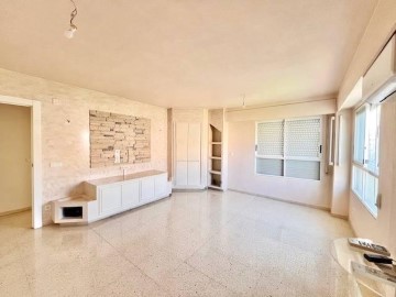 Apartment 3 Bedrooms in San Vicente del Raspeig Centro