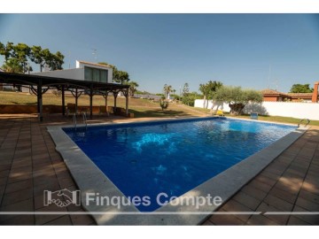 House 5 Bedrooms in Costa Daurada - Sant Gaietà