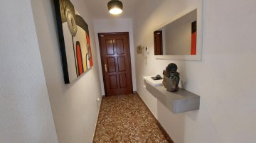 Apartment 3 Bedrooms in Barrio del Pilar