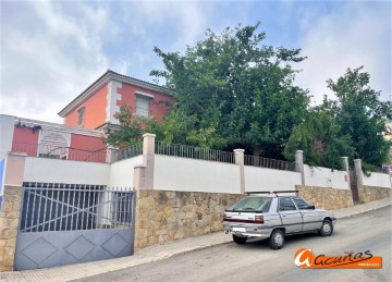 Casa o chalet 6 Habitaciones en Zona Fuentemora