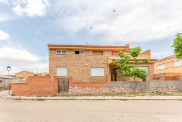 House 2 Bedrooms in Tórtola de Henares