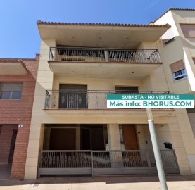 House 4 Bedrooms in Poligono Industrial 'Reves' de Alcarras