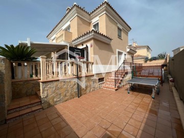 Casa o chalet 4 Habitaciones en Viña Málaga