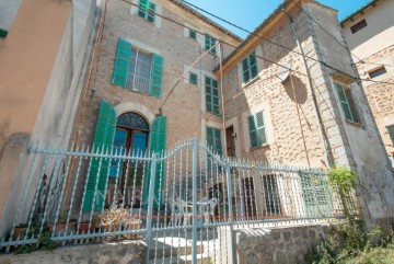 House 4 Bedrooms in Sóller