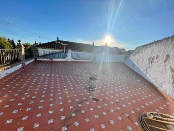 House 5 Bedrooms in Gines