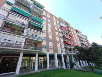 Piso 4 Habitaciones en Constitución-El Balconcillo