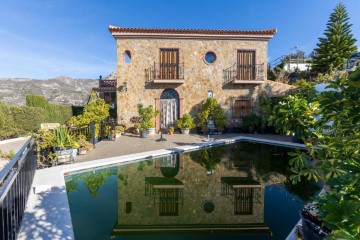 Maisons de campagne 4 Chambres à Jete