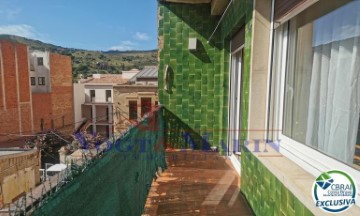 Apartment 4 Bedrooms in Portbou