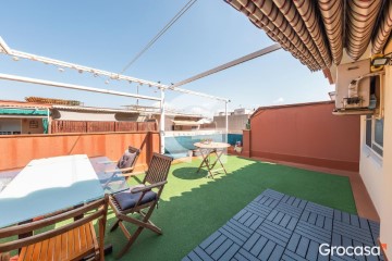 Apartment 4 Bedrooms in El Prat de Llobregat Centre