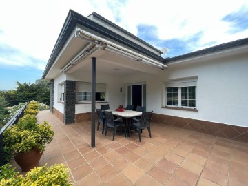 Casa o chalet 4 Habitaciones en Llinars del Vallès