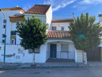 Casa o chalet 3 Habitaciones en Gines