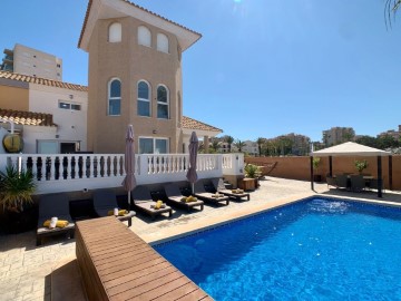 House 4 Bedrooms in Playa del Esparto-Veneziola