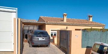 House 4 Bedrooms in Alicante Centro