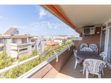 Apartment 4 Bedrooms in Torredembarra Centre