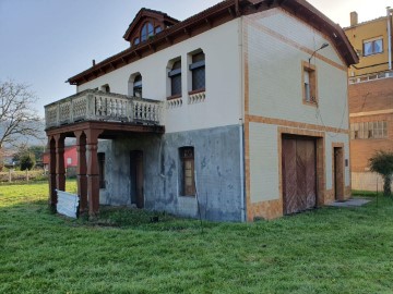 Casa o chalet 4 Habitaciones en Castañedo