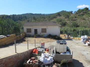 House 1 Bedroom in Sant Climent de Llobregat