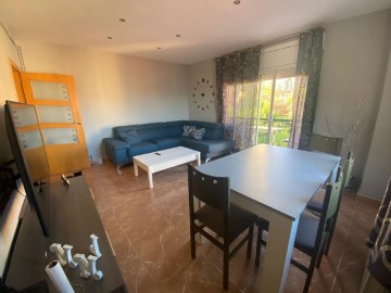 Apartment 4 Bedrooms in Gelida