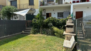 House 4 Bedrooms in Sant Hipòlit de Voltregà