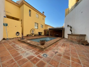 House 5 Bedrooms in Norte - Barrio del Pilar - El Reñidero