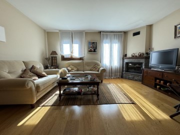 Duplex 3 Bedrooms in Ansó