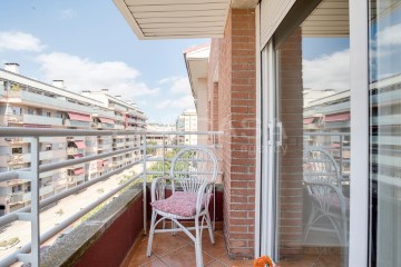 Apartment 3 Bedrooms in Instituts - Ponent