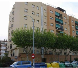 Apartment 4 Bedrooms in Abrera