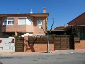 House 1 Bedroom in Pozuelo del Rey