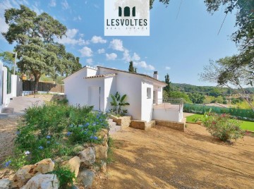 Casa o chalet 3 Habitaciones en Zona Rural Raval de Baix - Eixample