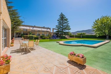 Maison 5 Chambres à Cabanes y Las Fuentes