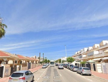 Piso  en Nueva Torrevieja - Aguas Nuevas