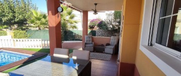 House 3 Bedrooms in Casco Urbano