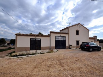 Casas rústicas 4 Habitaciones en Yecla