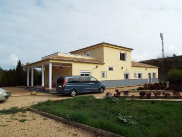 Casa o chalet 6 Habitaciones en Ayora