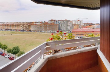 Piso 5 Habitaciones en Gijón Centro