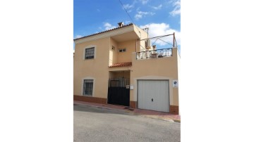 House 3 Bedrooms in Hondón de los Frailes