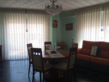 Apartment 4 Bedrooms in Benaguasil