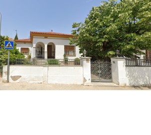 House 4 Bedrooms in Els Molins