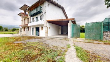 Casa o chalet 4 Habitaciones en Sopeña