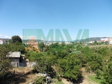 House 4 Bedrooms in Vista Hermosa