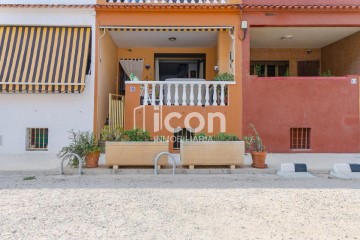 House 4 Bedrooms in Mareny de Barraquetes