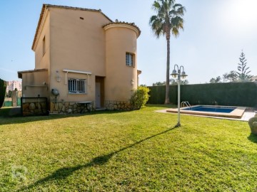 Casa o chalet 3 Habitaciones en Oliva Nova