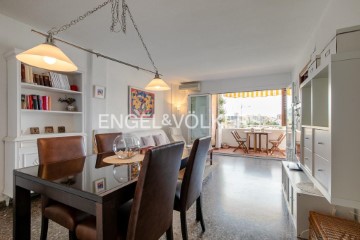 Apartment 2 Bedrooms in Playa de Farnals