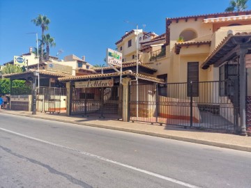 Commercial premises in Playa de los Locos