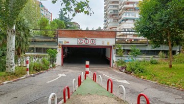 Garagem em Parque Lisboa - La Paz