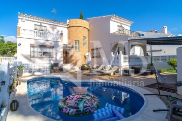 House 7 Bedrooms in El Tomillar