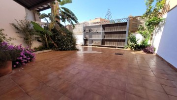 House 4 Bedrooms in Los Tablones - La Garnatilla