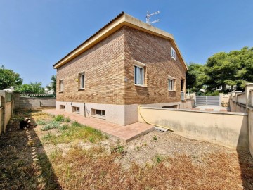 House 5 Bedrooms in Mas Trader-Corral D'En Tort-Corral D'En Cona